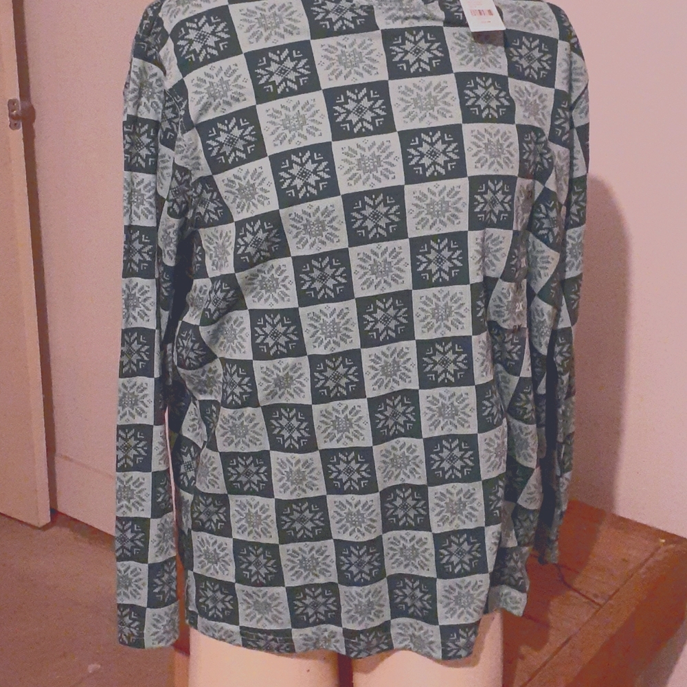 Northcrest turtlenecks